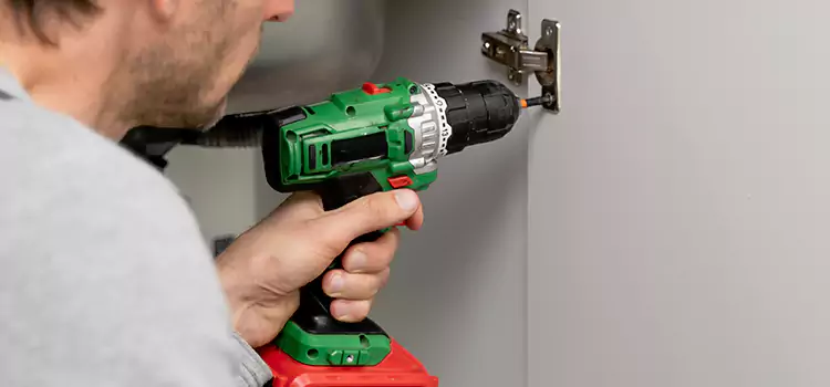 Commercial Door Hinge Repair Fort Wayne